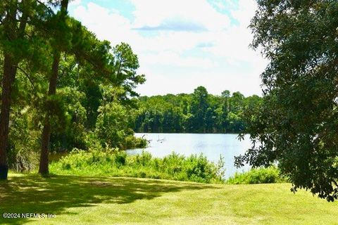 A home in Interlachen