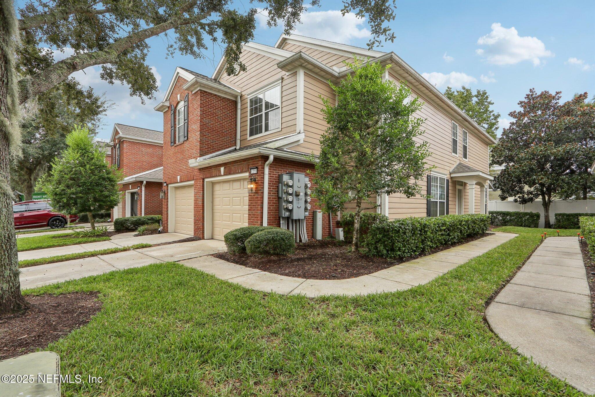 4216 CROWNWOOD Drive