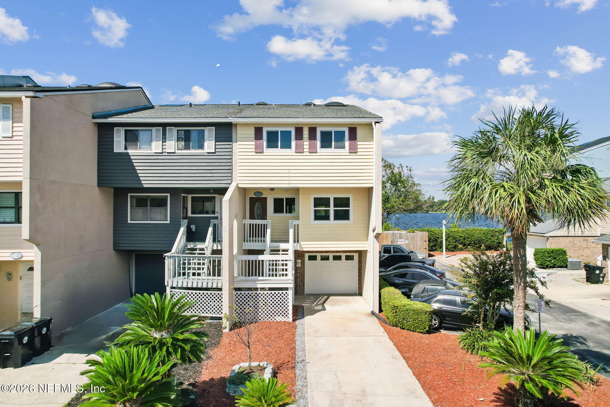 327 SCENIC POINT Lane - Photo 2