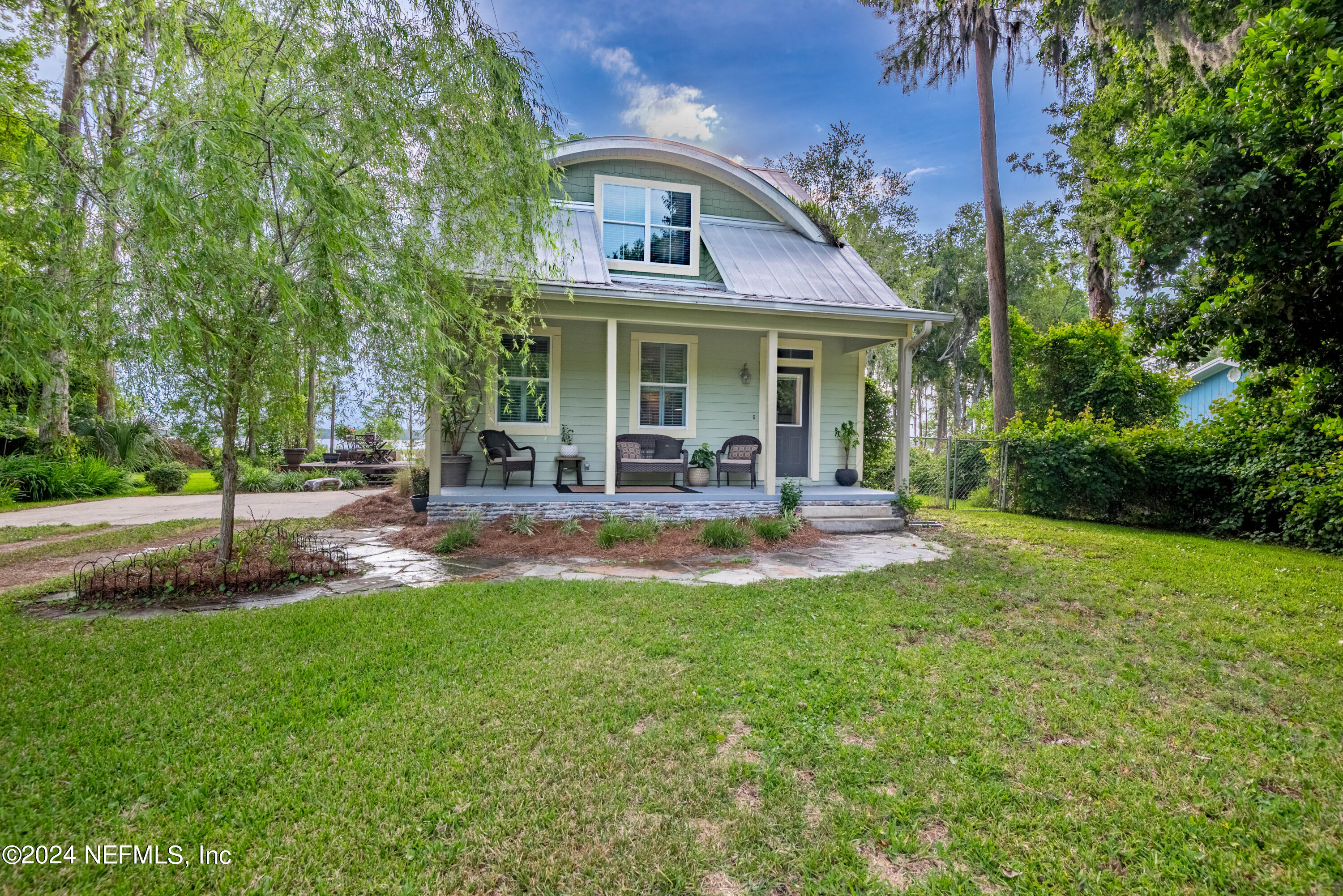 Hampton, FL home for sale located at 6963 SW 100th Terrace, Hampton, FL 32044