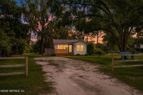 Photo of 5842 PICKETTVILLE Road, Jacksonville, FL 32254 (MLS # 2153000)