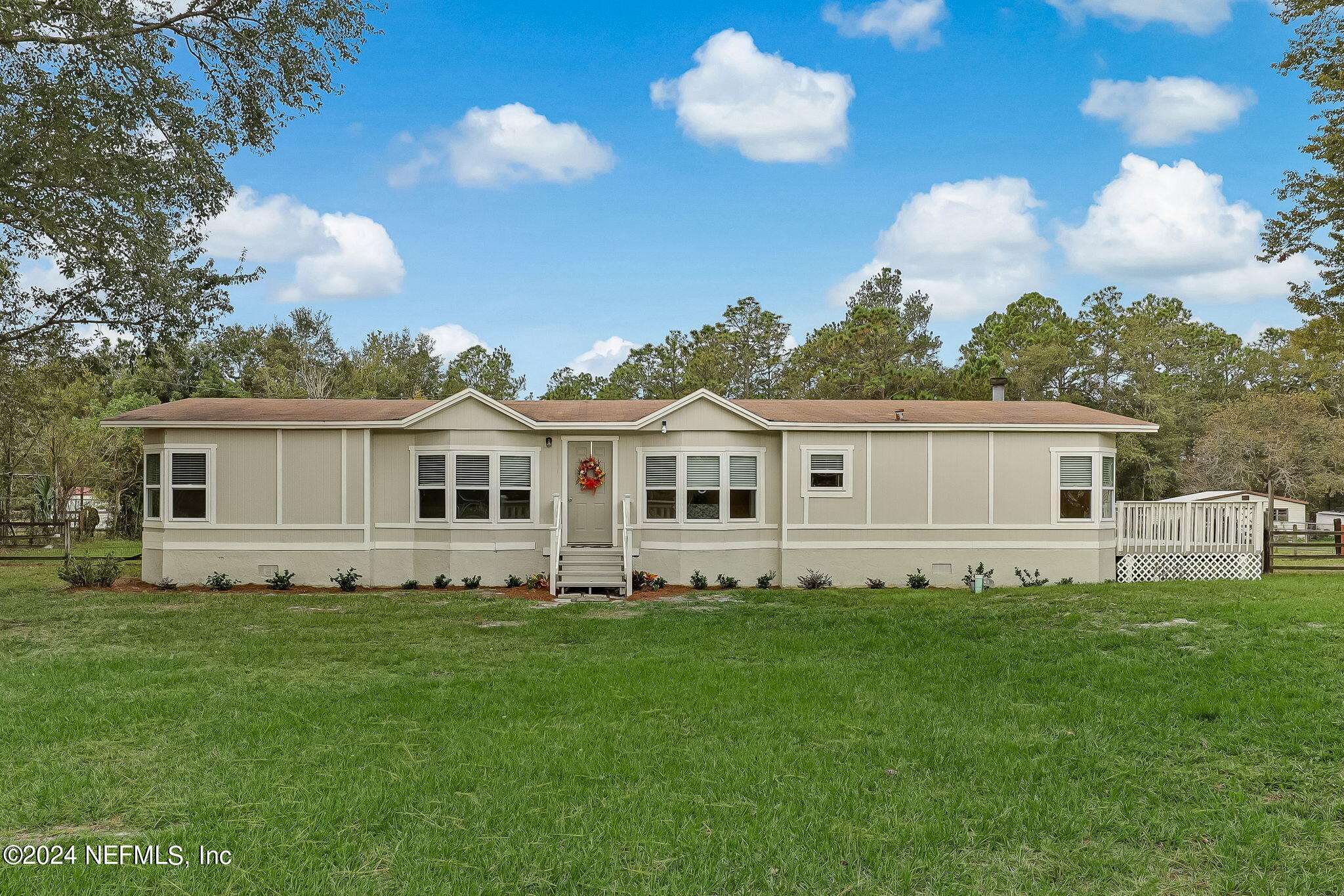 Middleburg, FL home for sale located at 2035 Catherine Lane, Middleburg, FL 32068