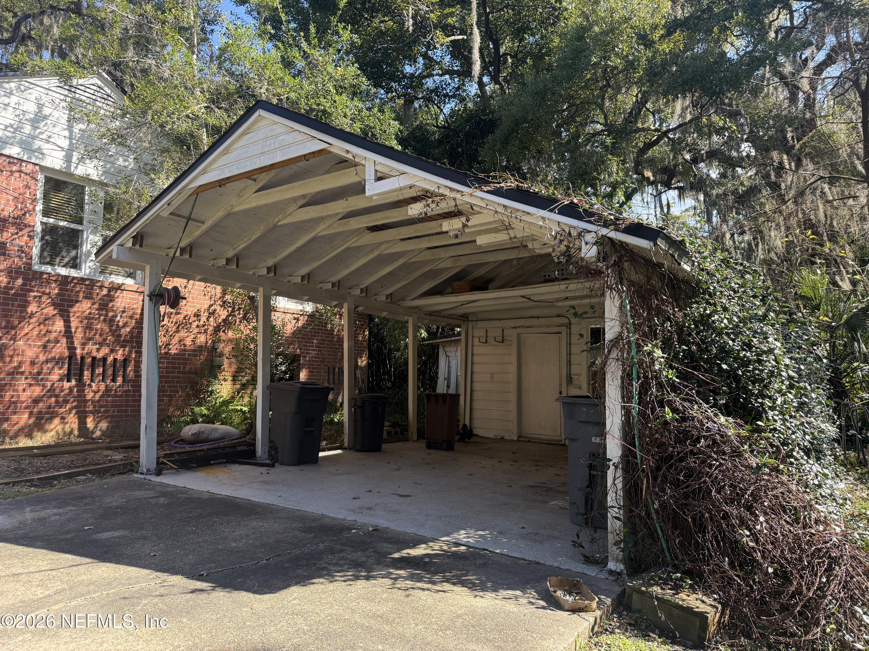 4151 MCGIRTS Boulevard