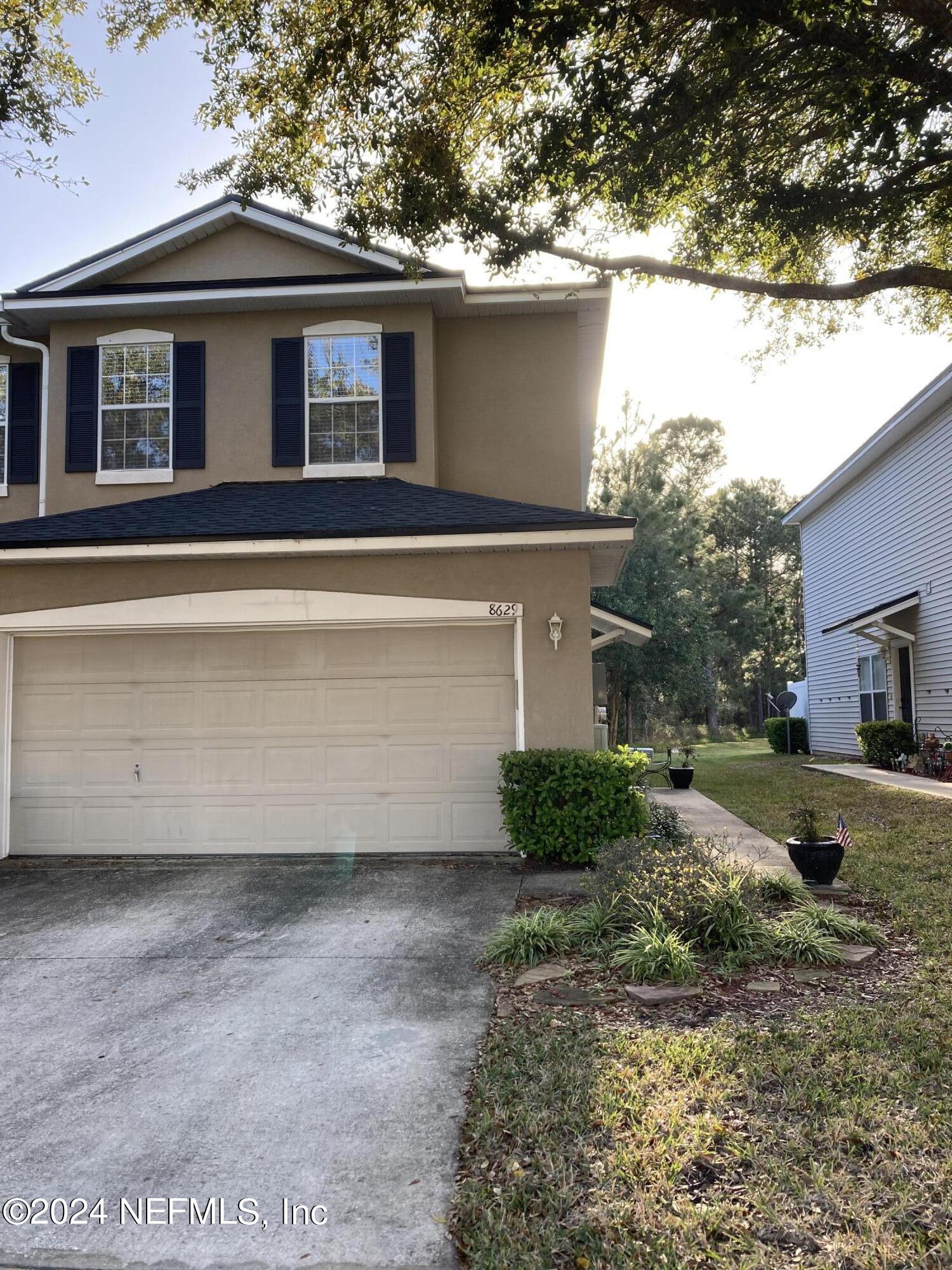 Jacksonville, FL home for sale located at 8629 Ribbon Falls Lane, Jacksonville, FL 32244