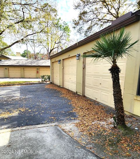 A home in Jacksonville