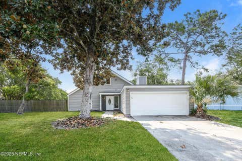 Photo of 2437 OAKVIEW Drive, Jacksonville, FL 32246 (MLS # 2158215)