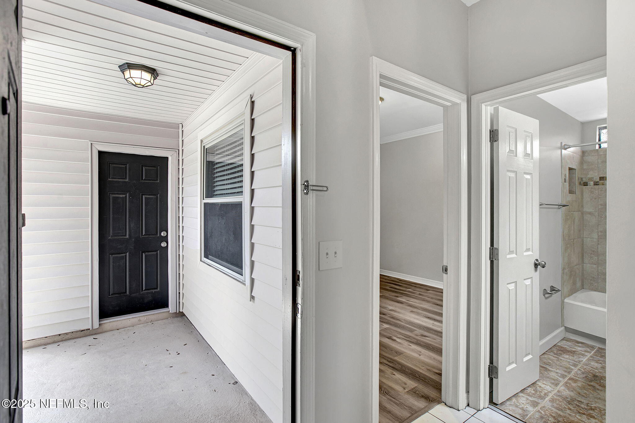 10517 DIAMOND OAK Court