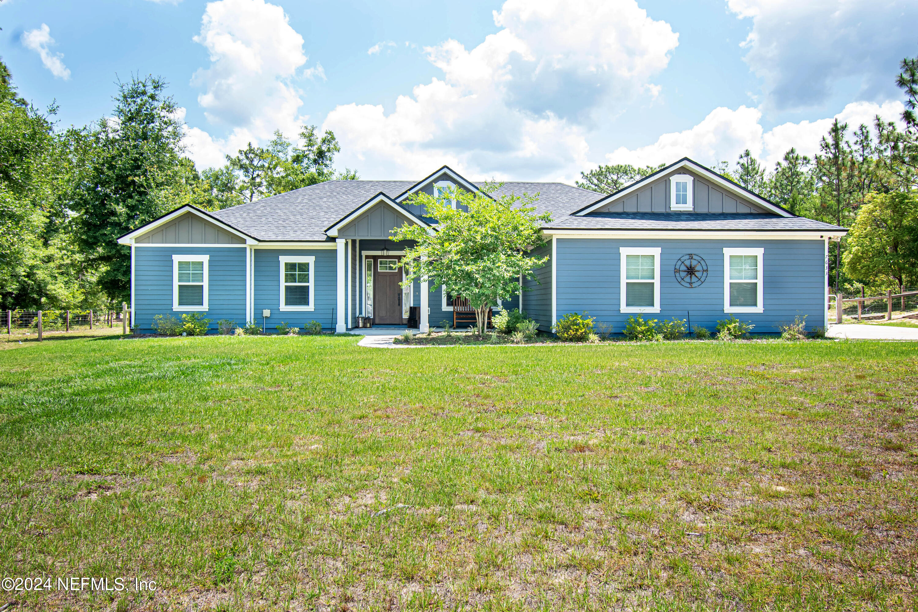 Keystone Heights, FL home for sale located at 7633 Alameda Way, Keystone Heights, FL 32656