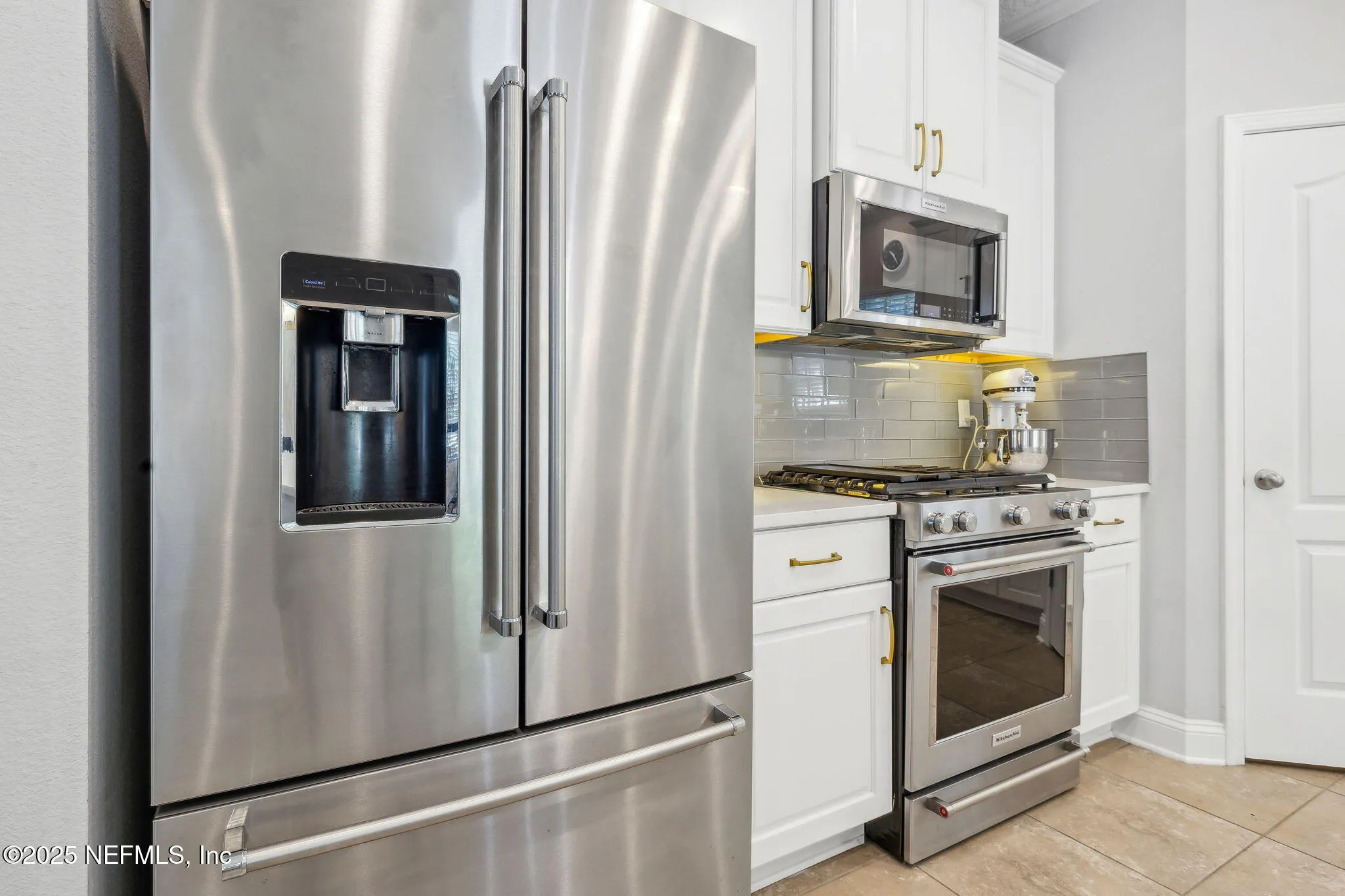 Jacksonville, Florida 32257, United States, 3 Bedrooms Bedrooms, ,3 BathroomsBathrooms,Residential,Pending,114243