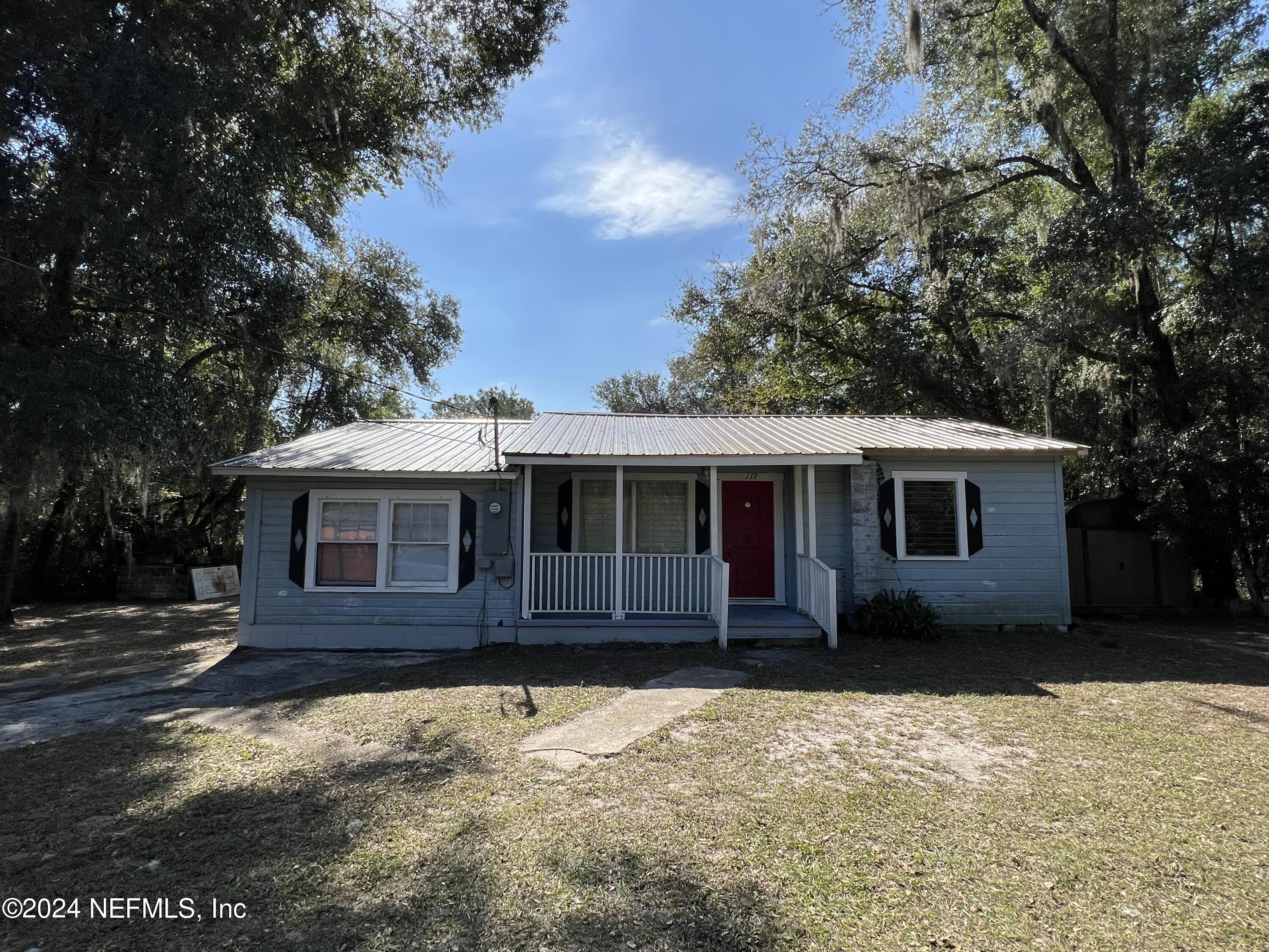 Hollister, FL home for sale located at 117 TYRE Road, Hollister, FL 32147