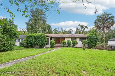 A home in Jacksonville