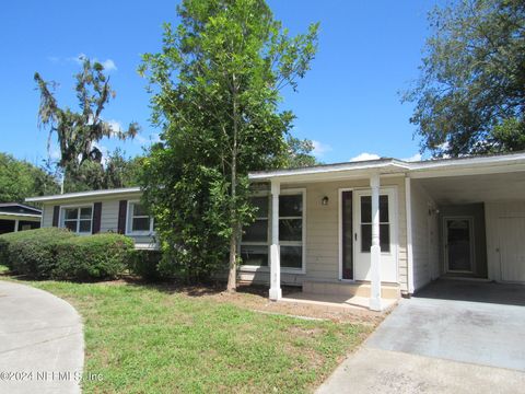 A home in Jacksonville