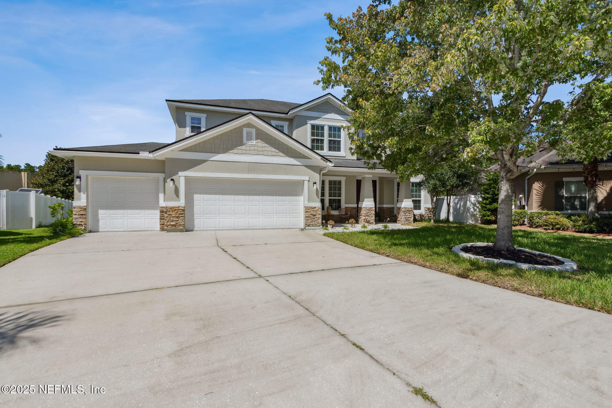 11470 GLENLAUREL OAKS Circle