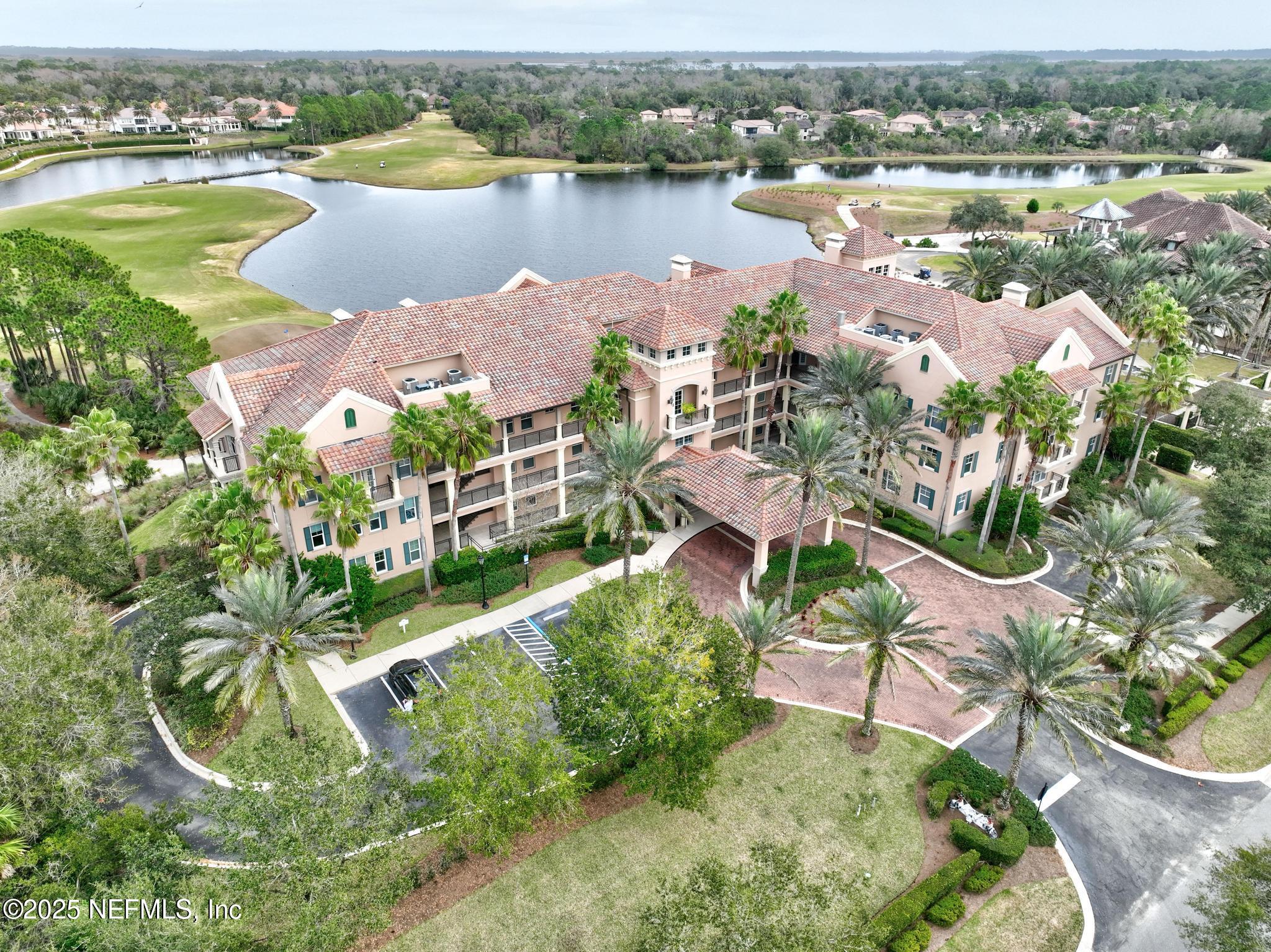 620 PALENCIA CLUB Drive 305