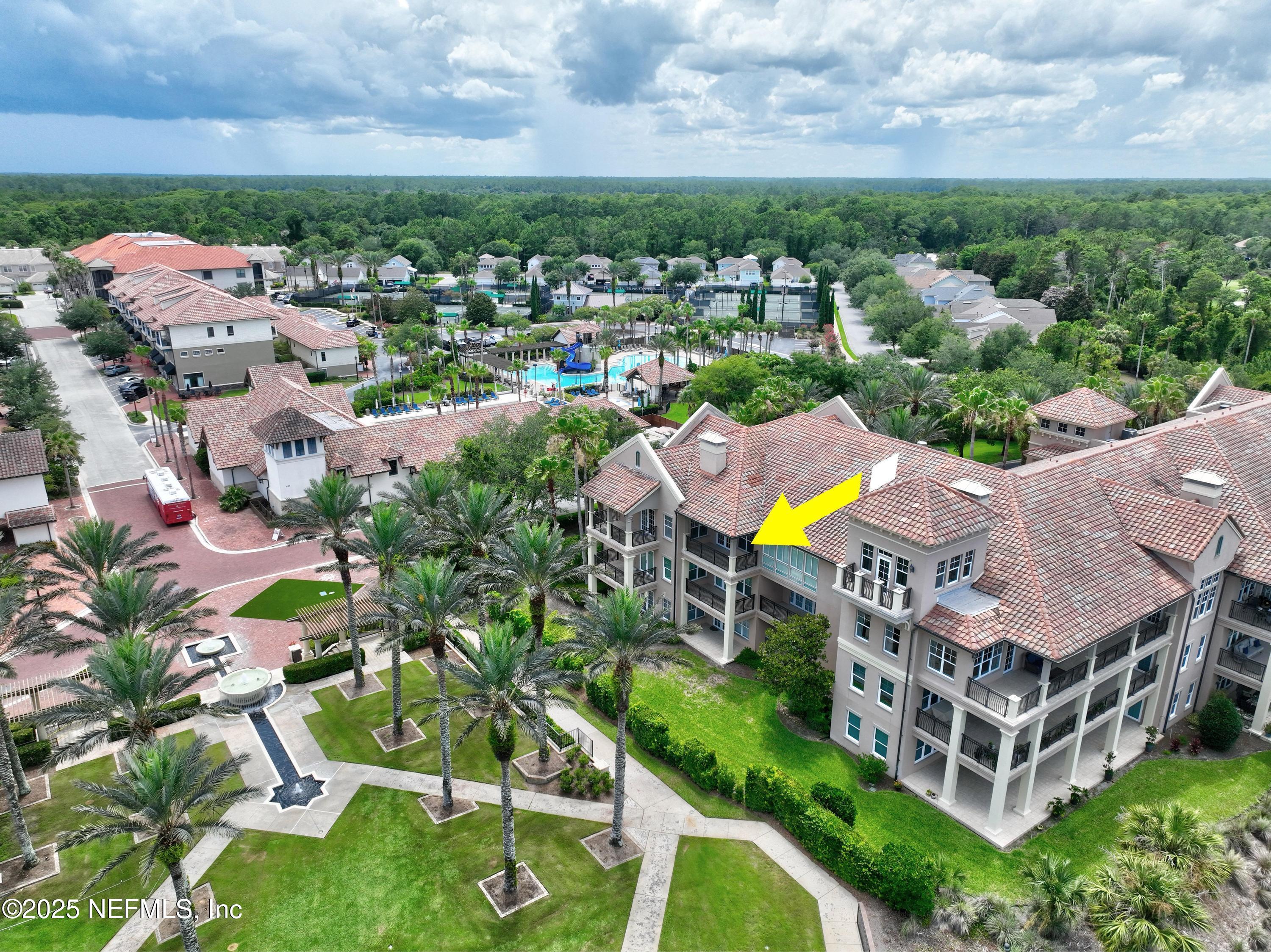 620 PALENCIA CLUB Drive 305