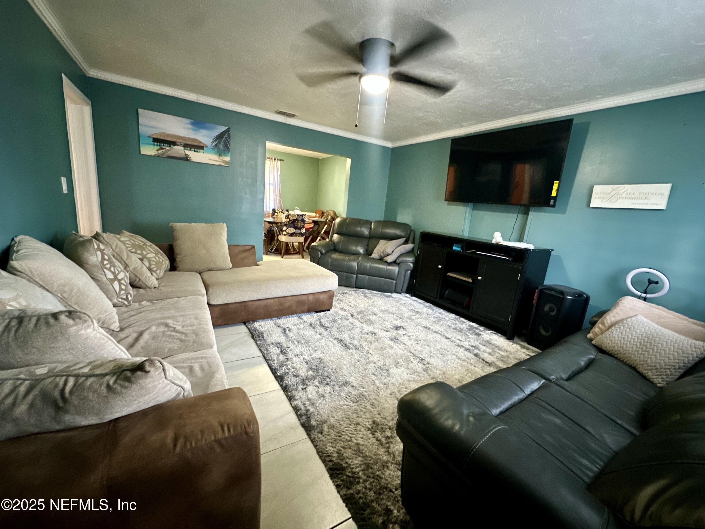 6316 PINE SUMMIT Drive