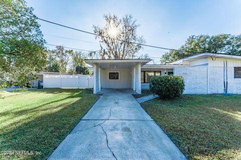 A home in Jacksonville