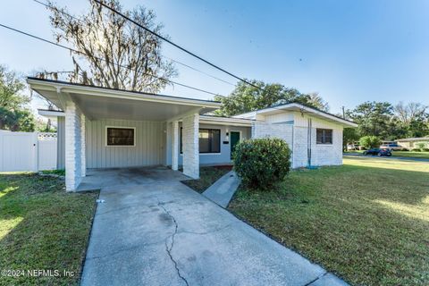 A home in Jacksonville