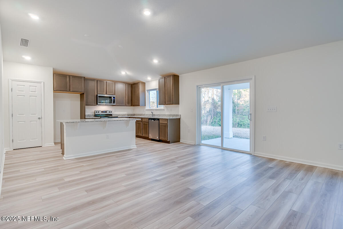 7839 RIPPA VALLEY Way