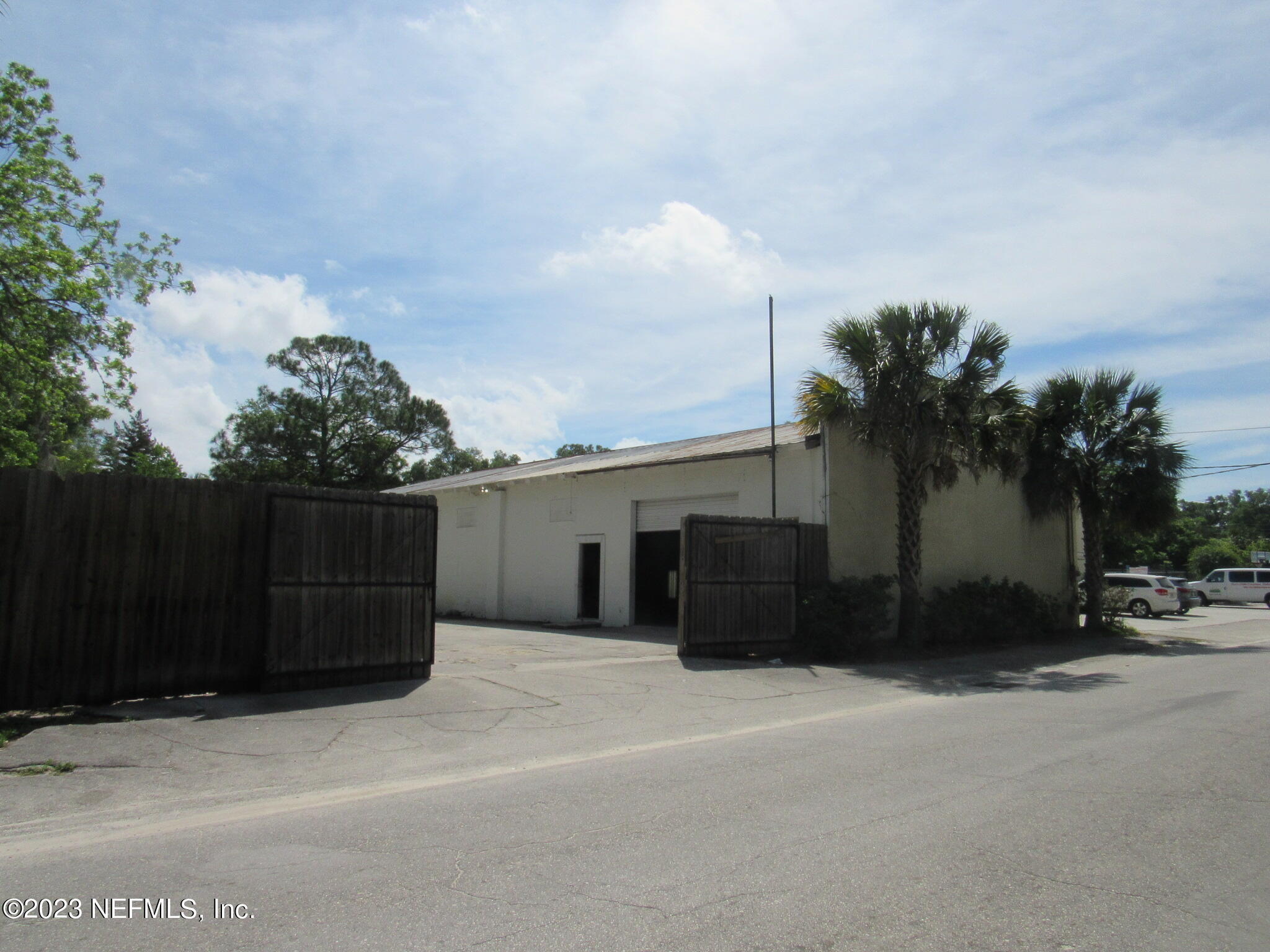 Palatka, FL home for sale located at 407 PINE Street, Palatka, FL 32177