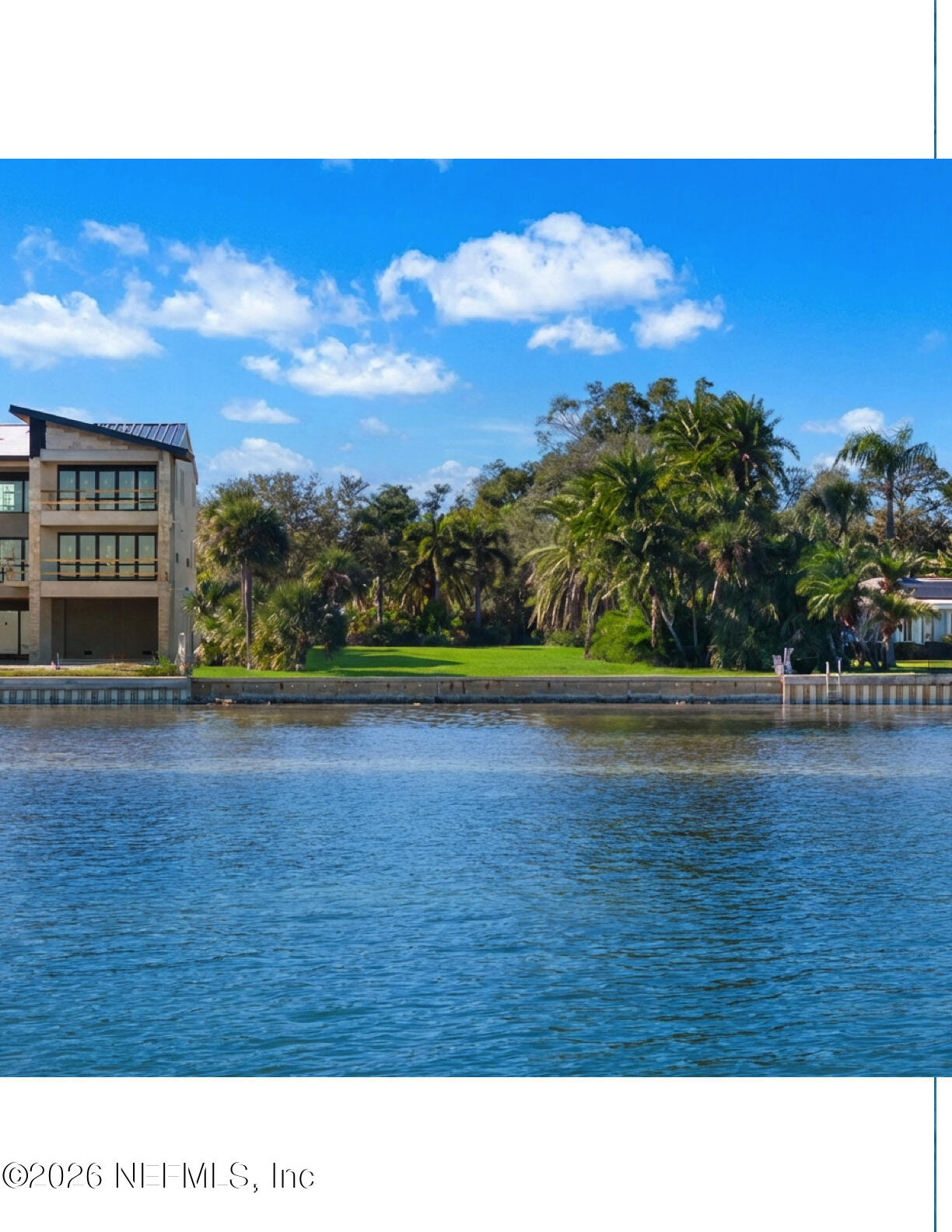 6100 BAHAMA SHORES Drive S