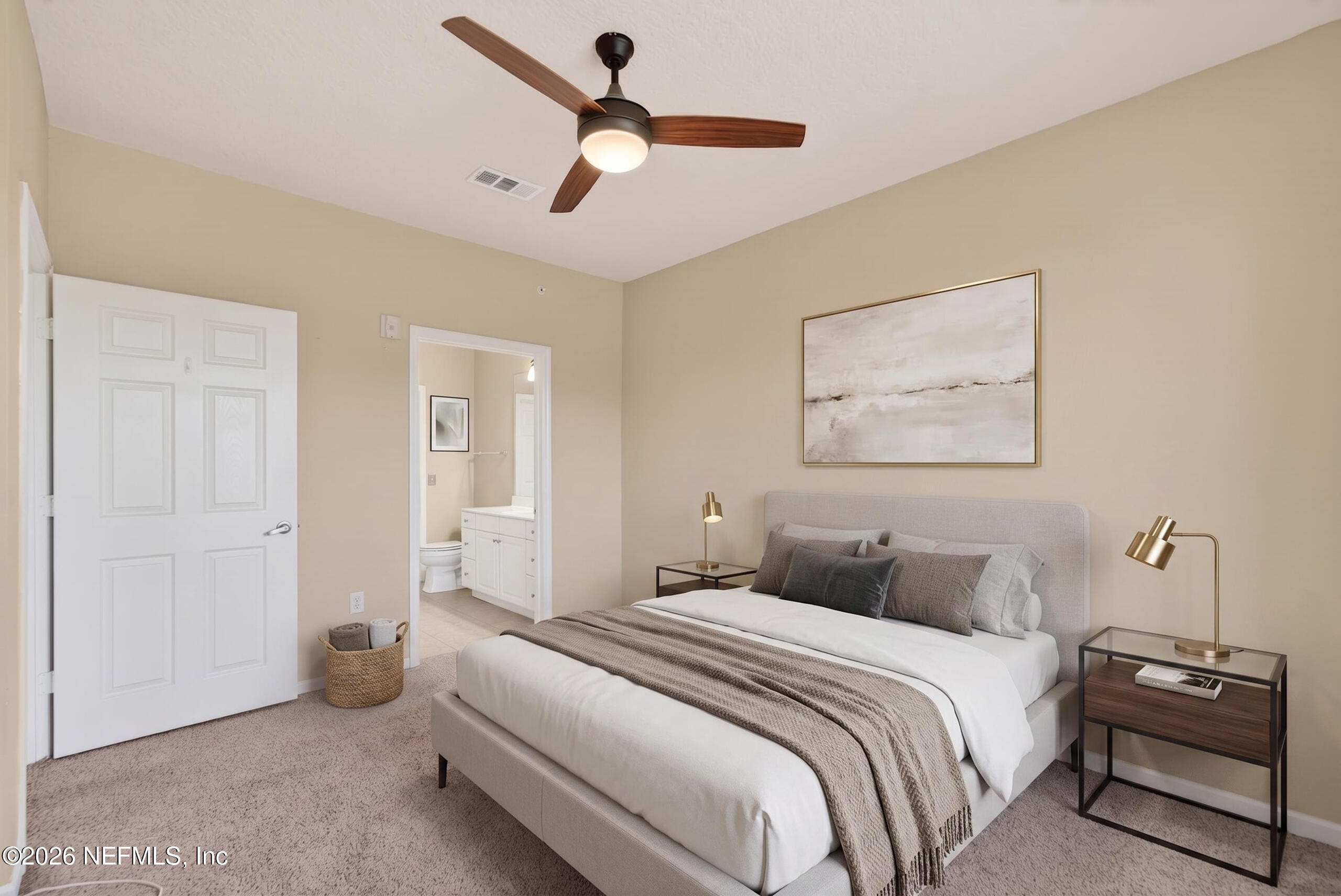 8539 GATE Parkway W 9439