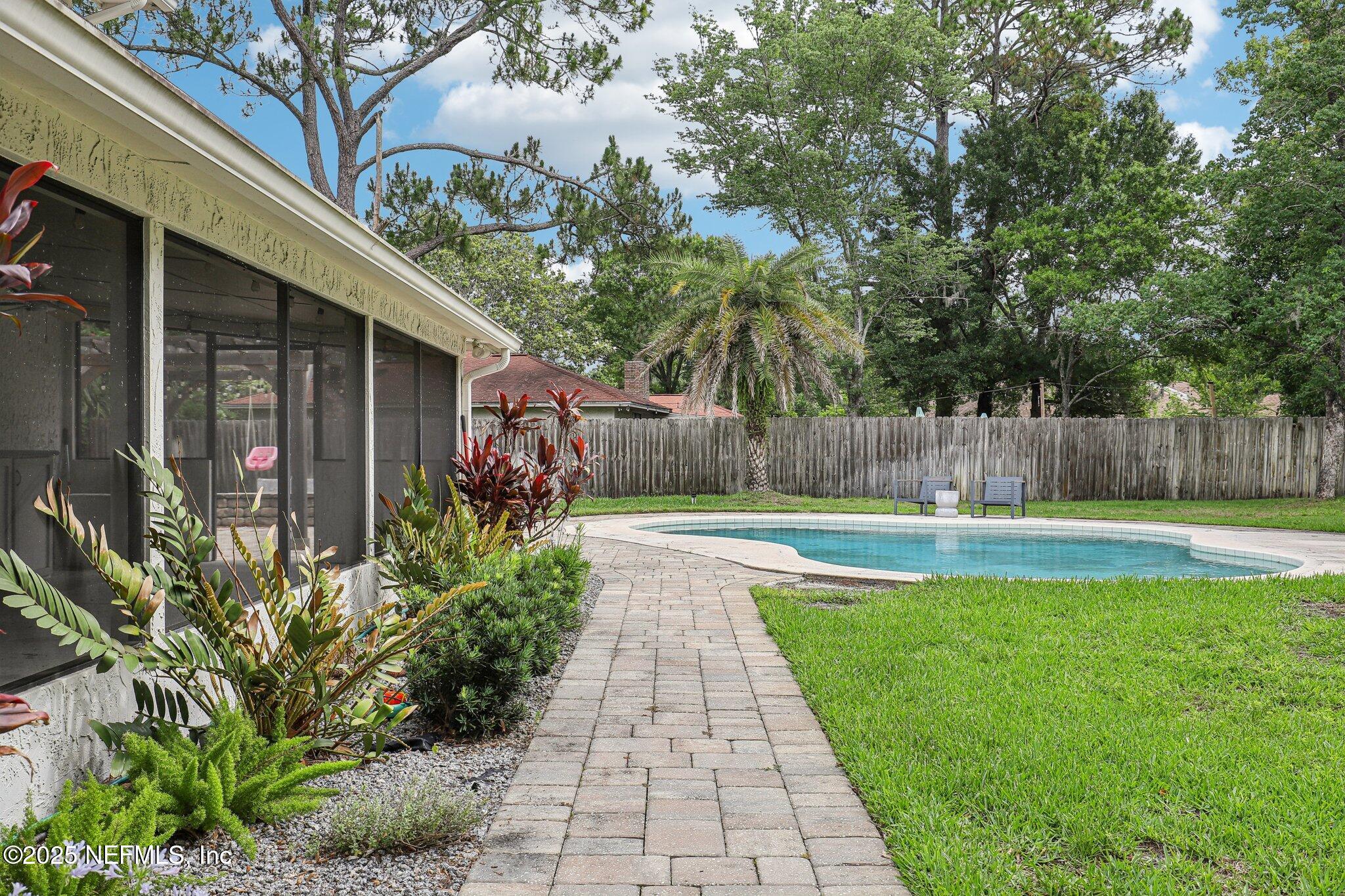 2157 THE WOODS Drive