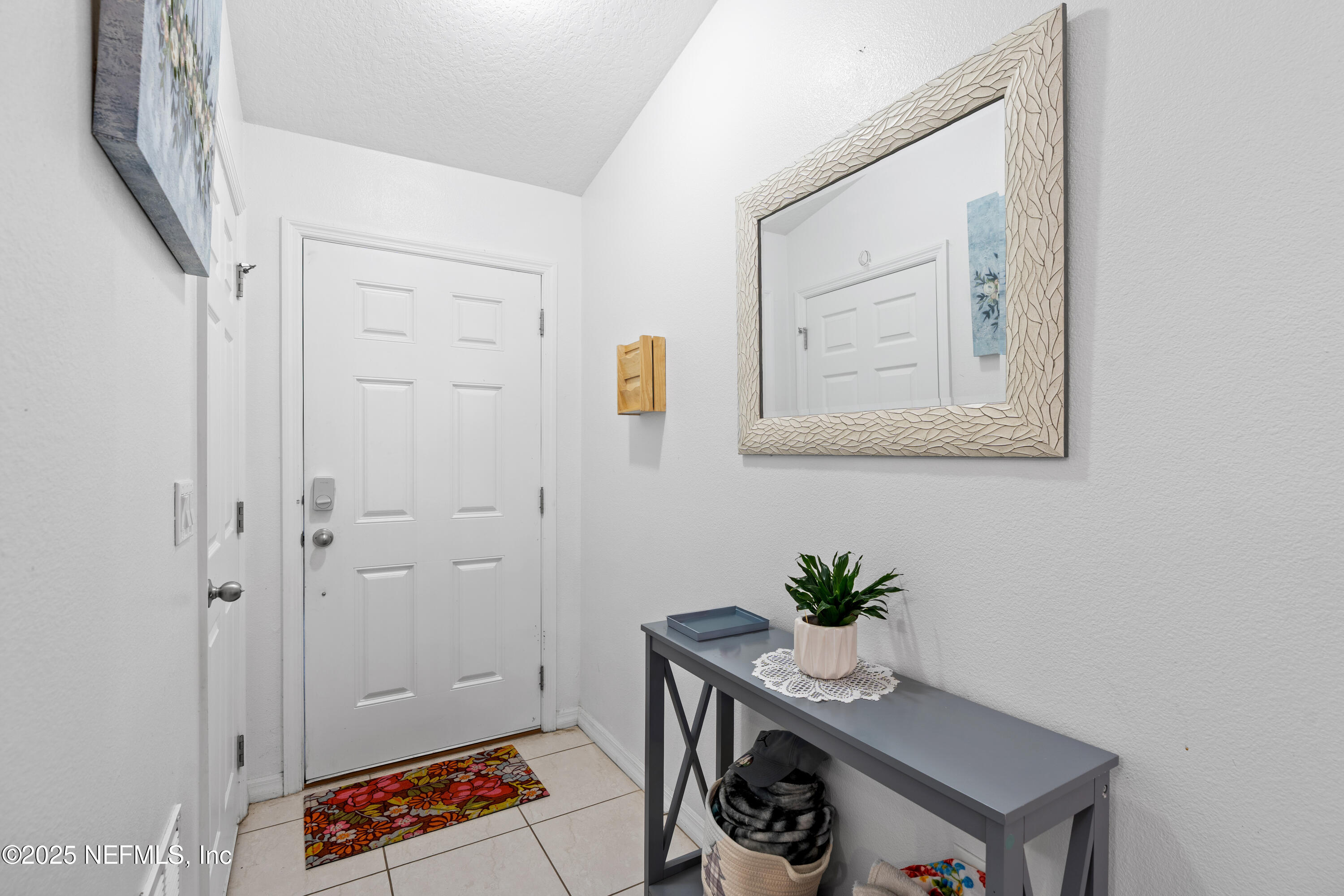 84 BUTTONWORTH Drive A&B