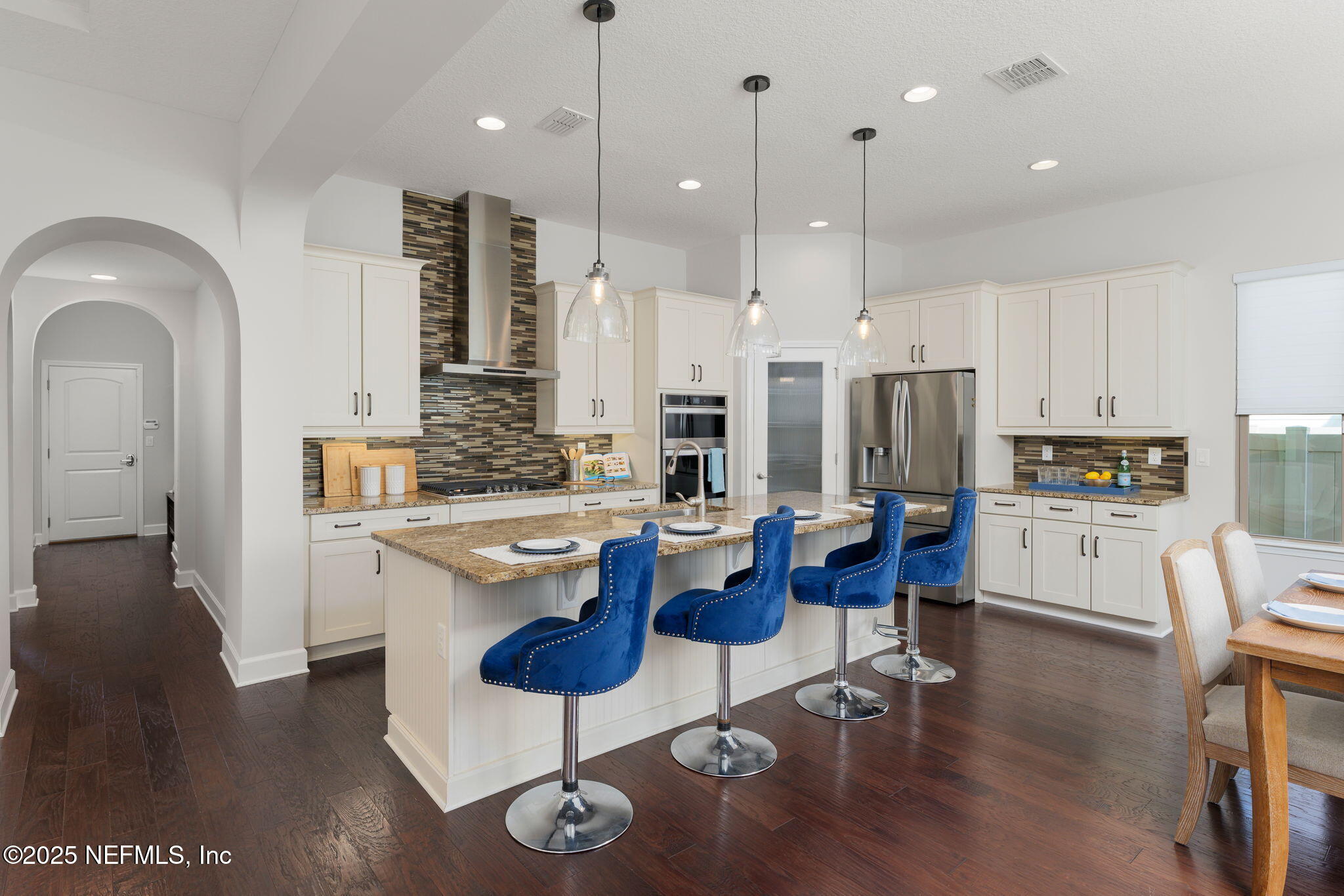 186 CITRUS RIDGE Drive