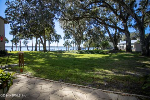 A home in East Palatka