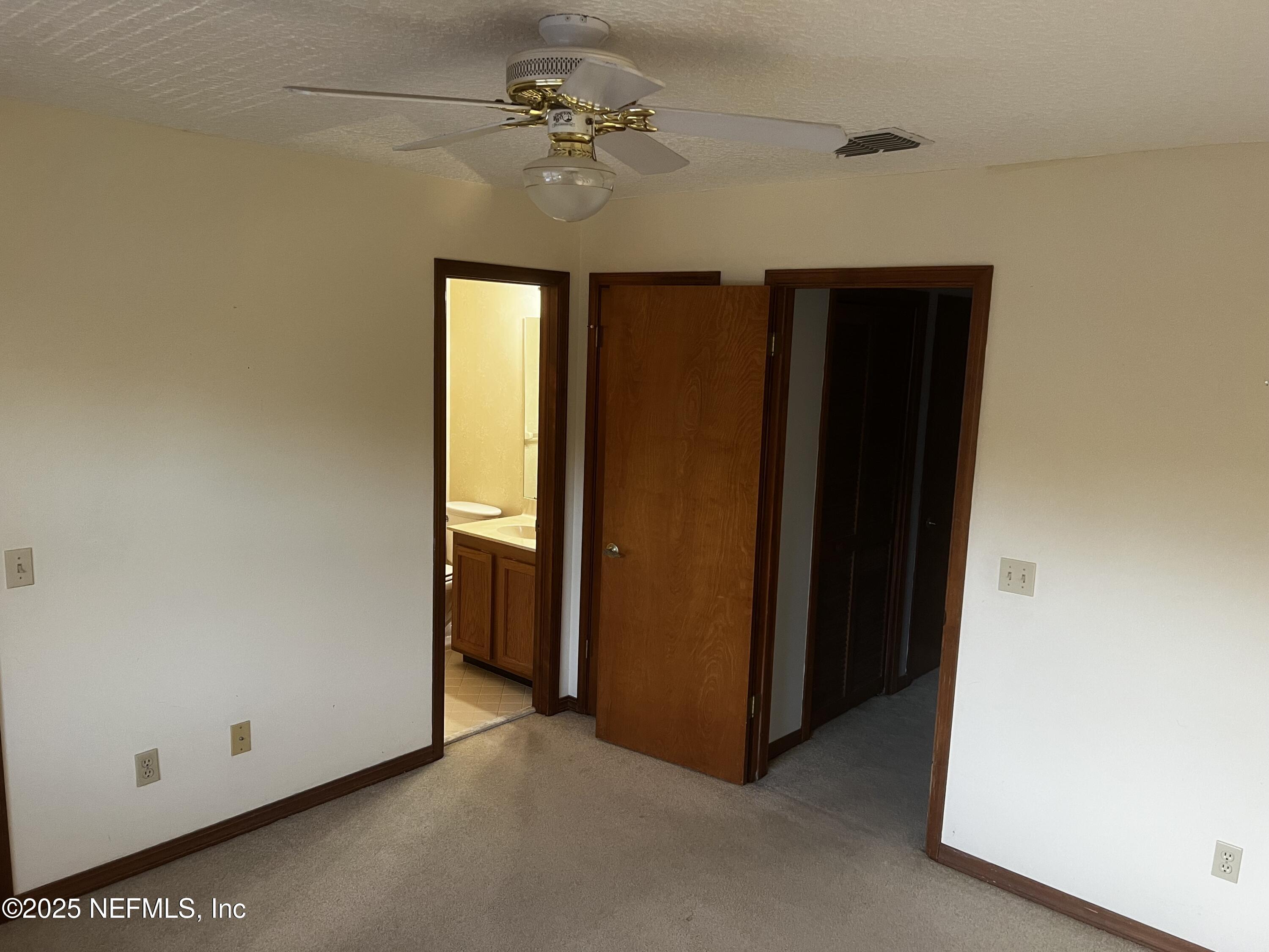 8129 VILLAGE GATE Court