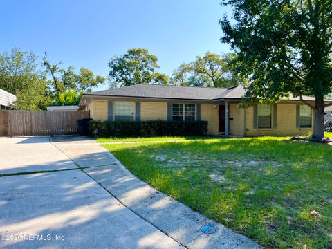 Photo of 391 BLAIRMORE Boulevard W, Orange Park, FL 32073 (MLS # 2166100)