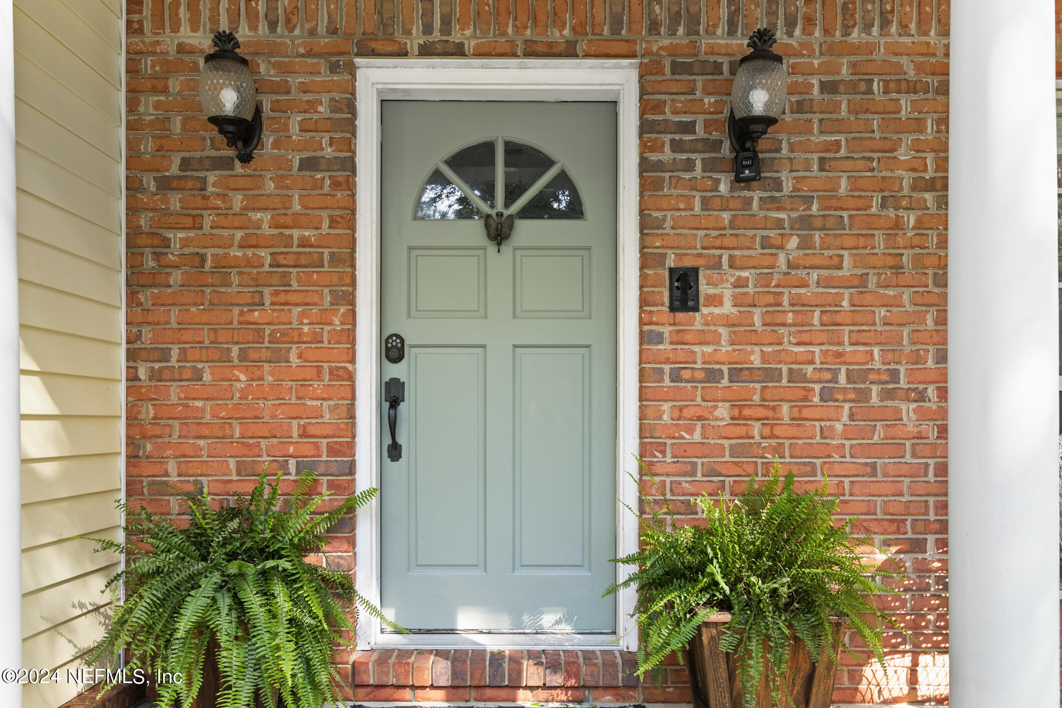 3770 CREEK HOLLOW Lane