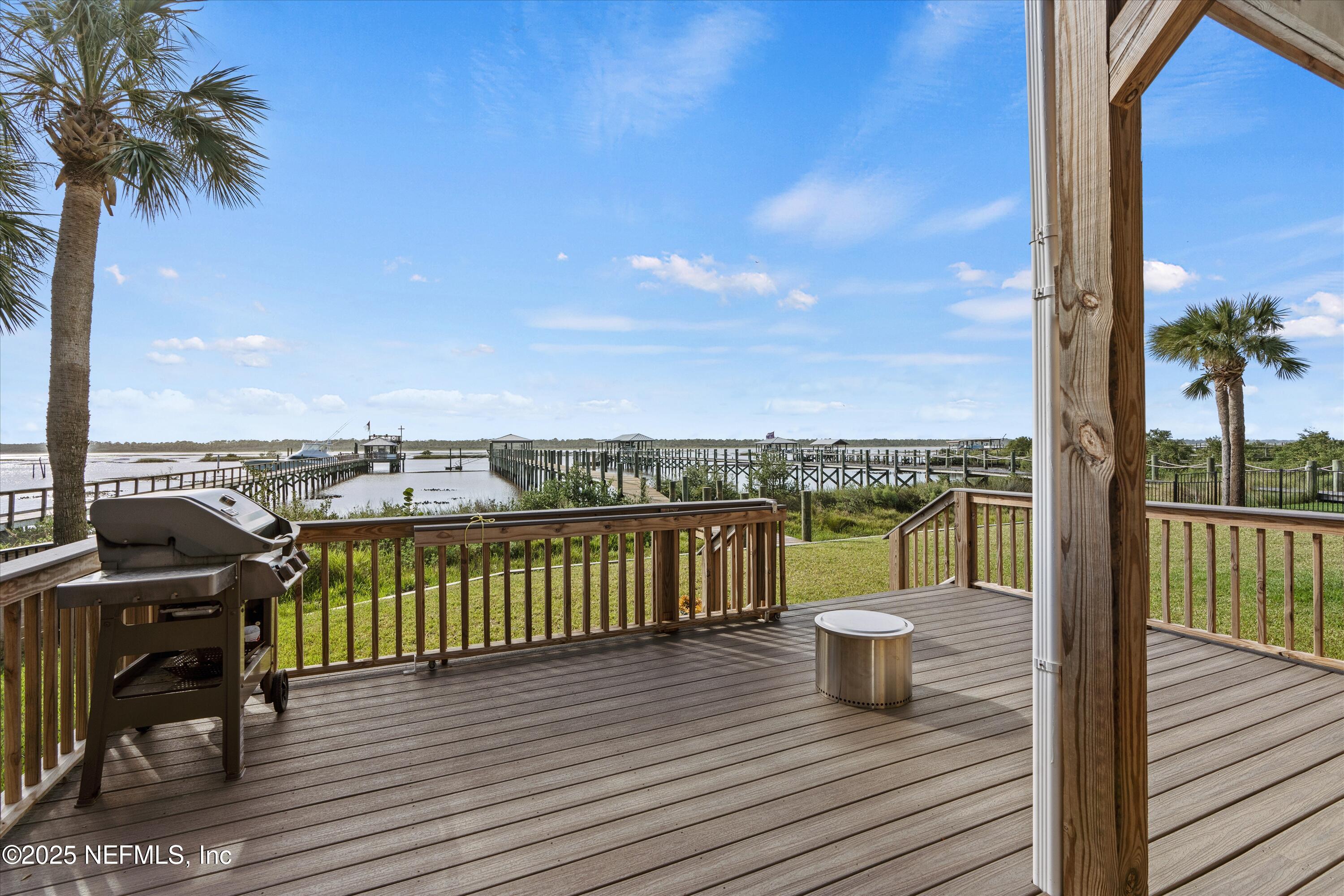 5532 SUNSET LANDING Circle
