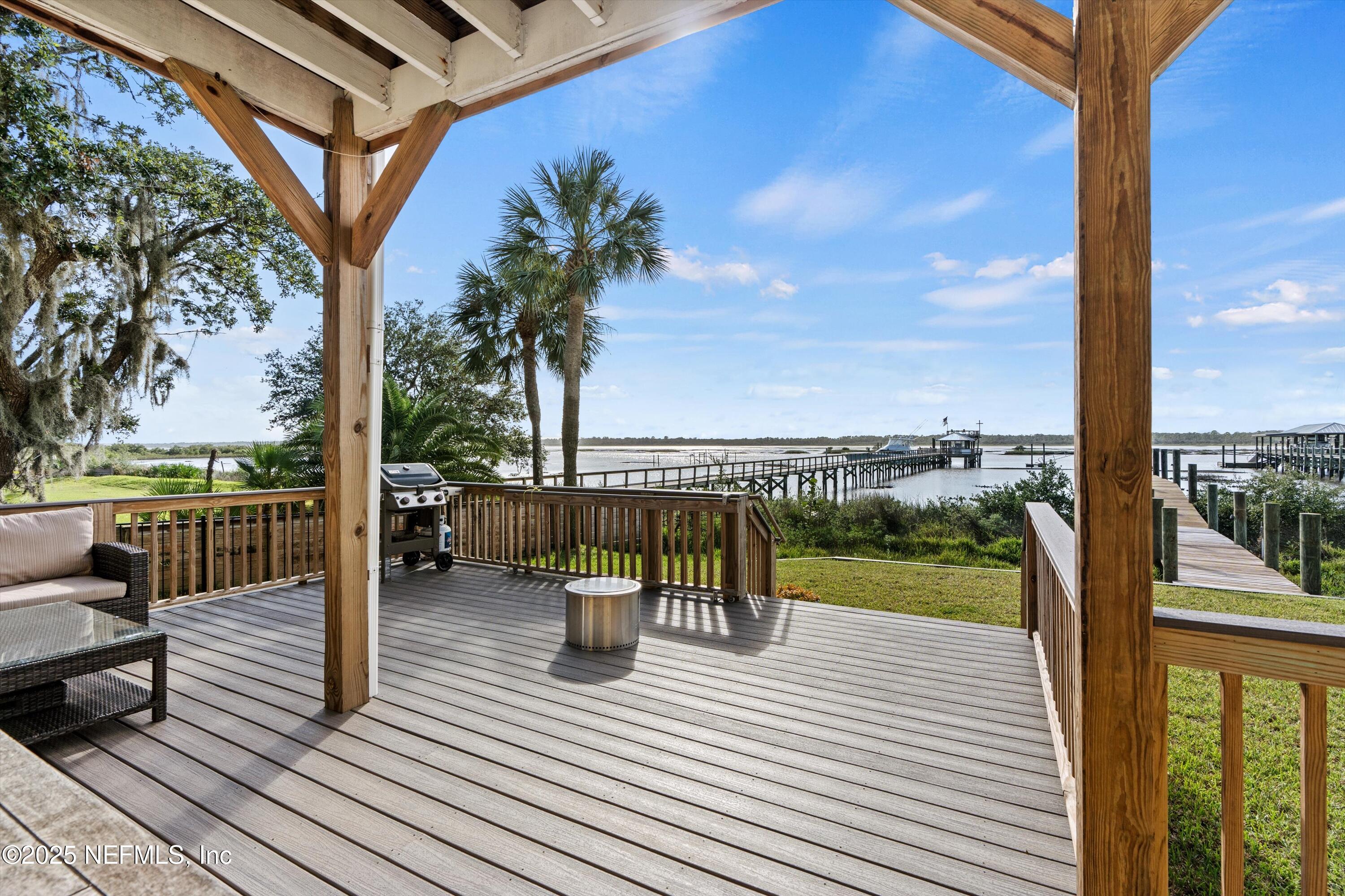 5532 SUNSET LANDING Circle