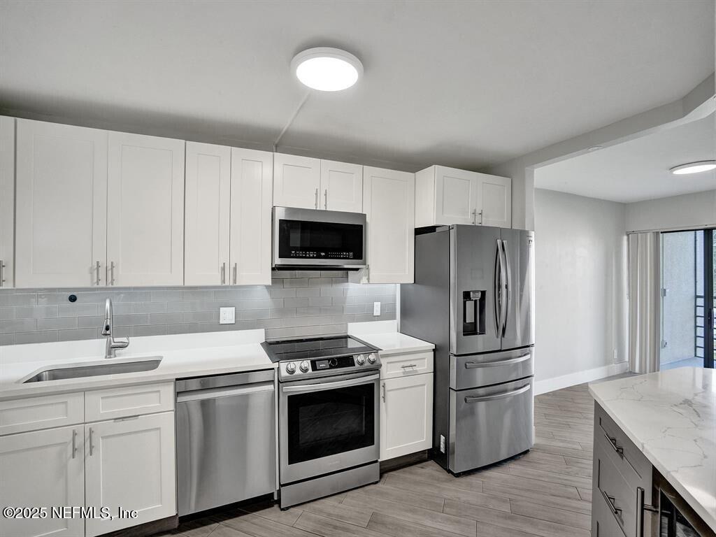 5851 CAMINO DEL SOL 305