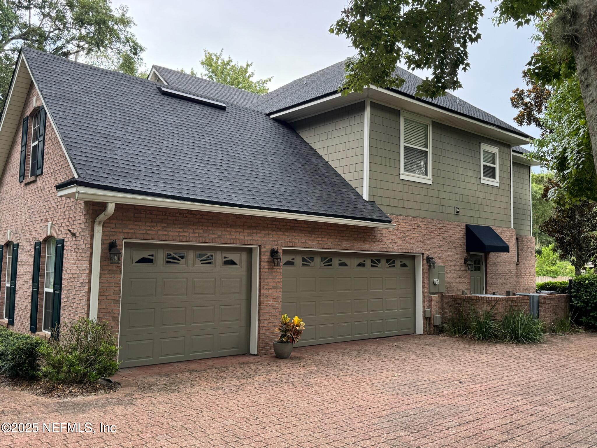 1970 CAMELLIA OAKS Lane