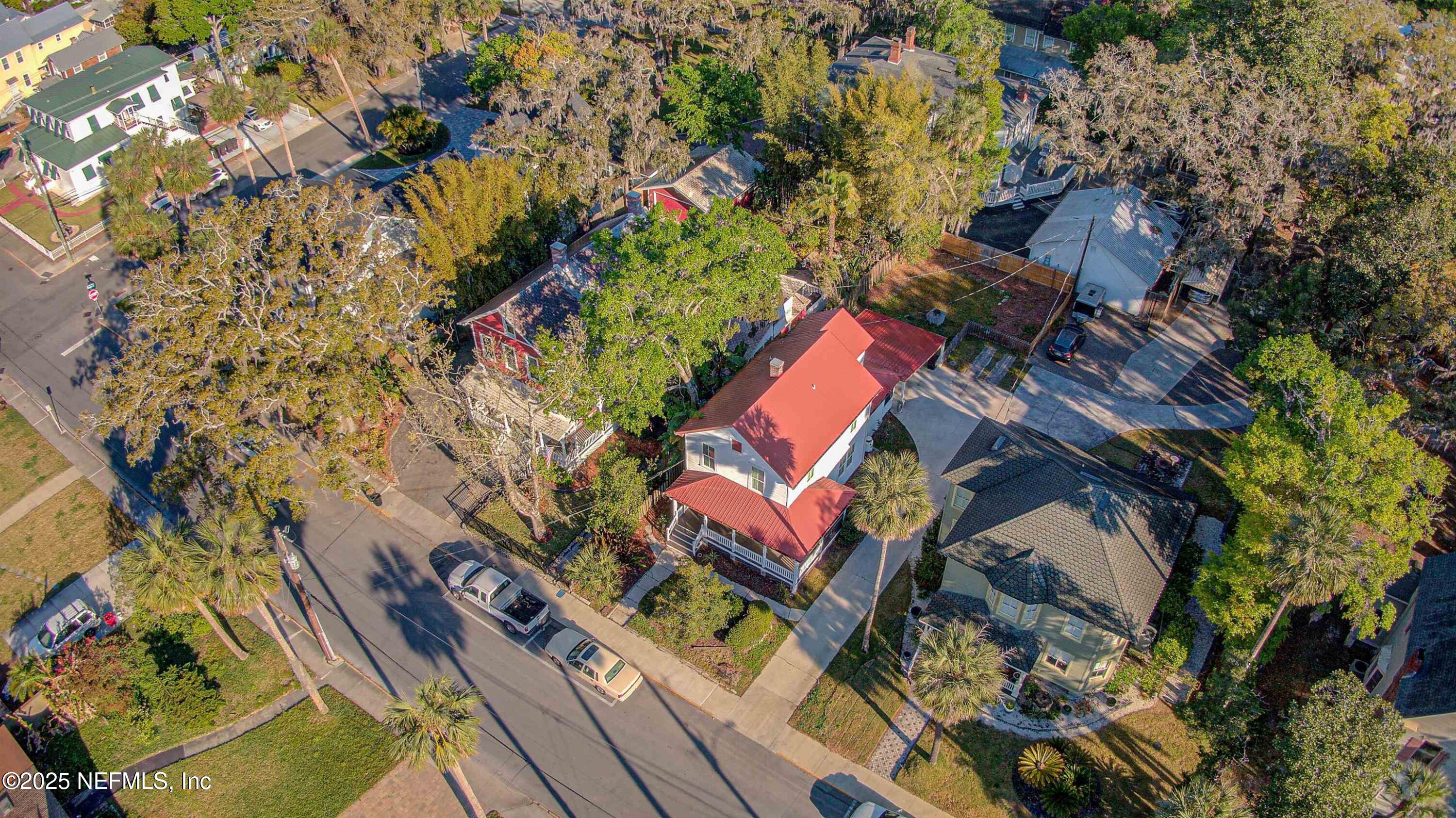 44 CARRERA Street