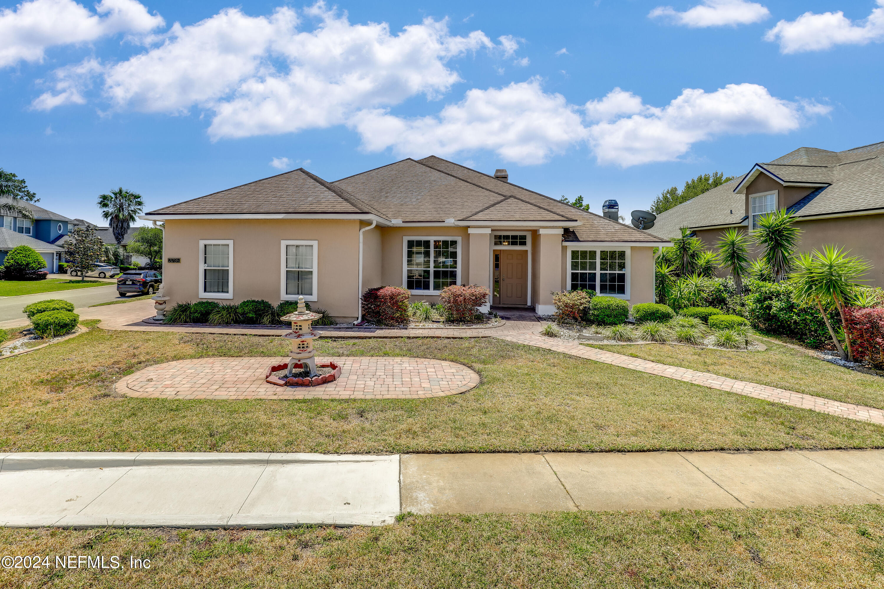 Jacksonville, FL home for sale located at 13798 Wingfield Place, Jacksonville, FL 32224