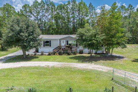 11541 SE 58TH Avenue Hampton FL 32044