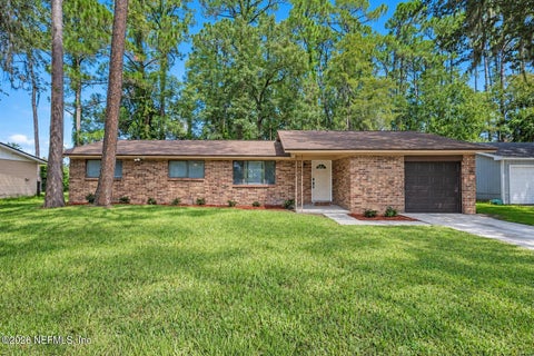 Photo of 5147 BROKEN ARROW Drive N, Jacksonville, FL 32244 (MLS # 2165737)