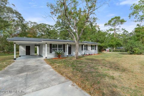 A home in Macclenny