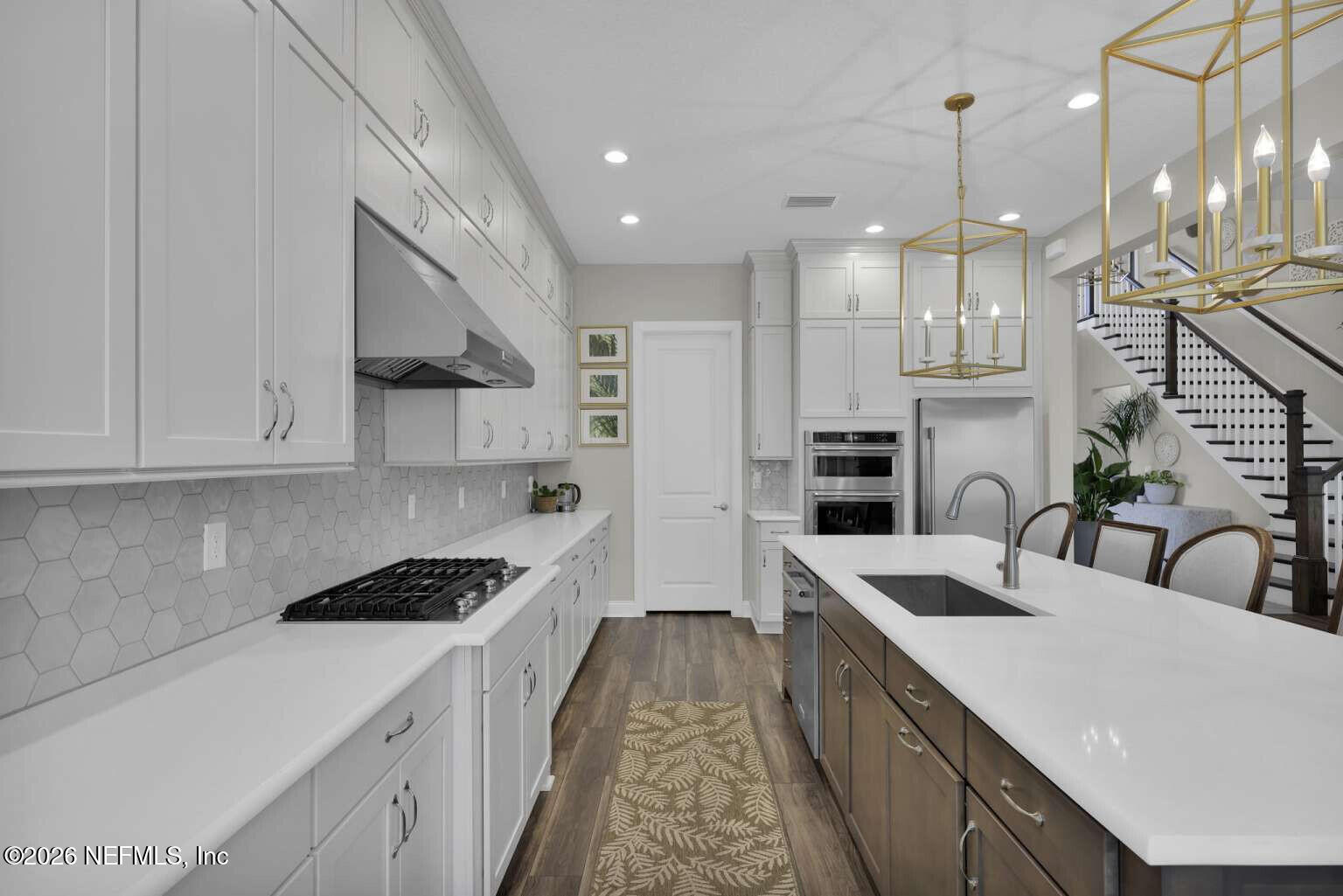 111 RANCH LAND Circle