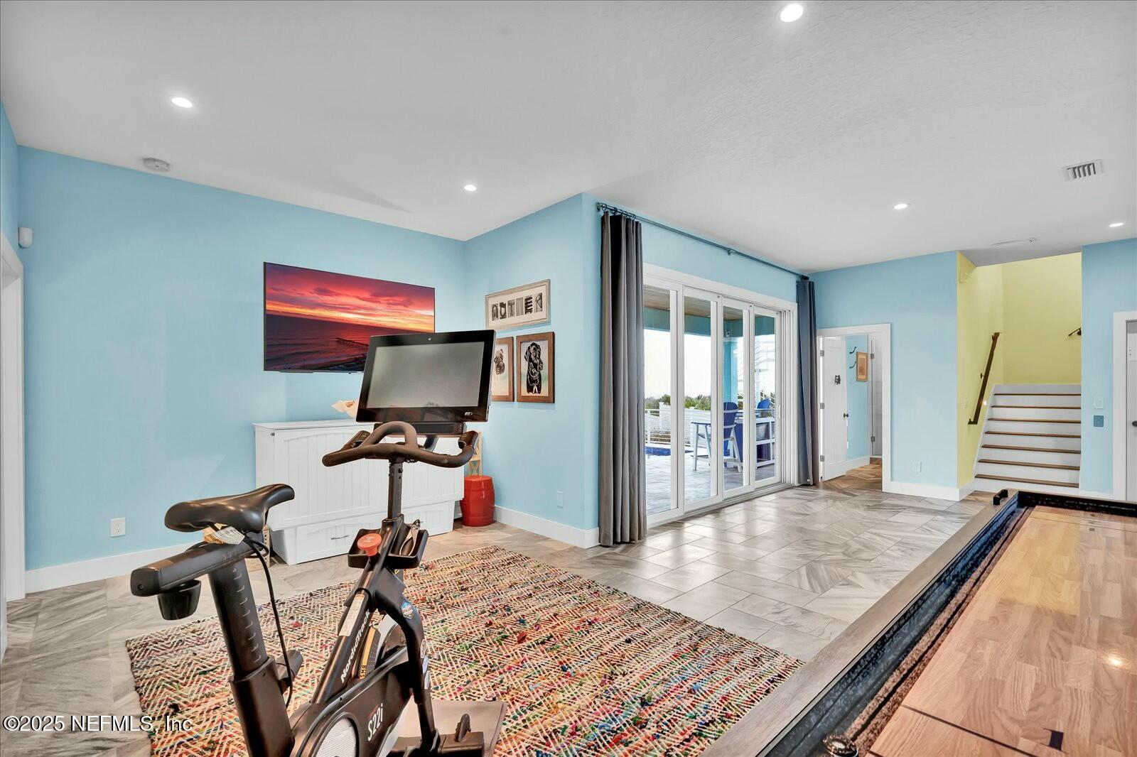 3093 N OCEAN SHORE Boulevard