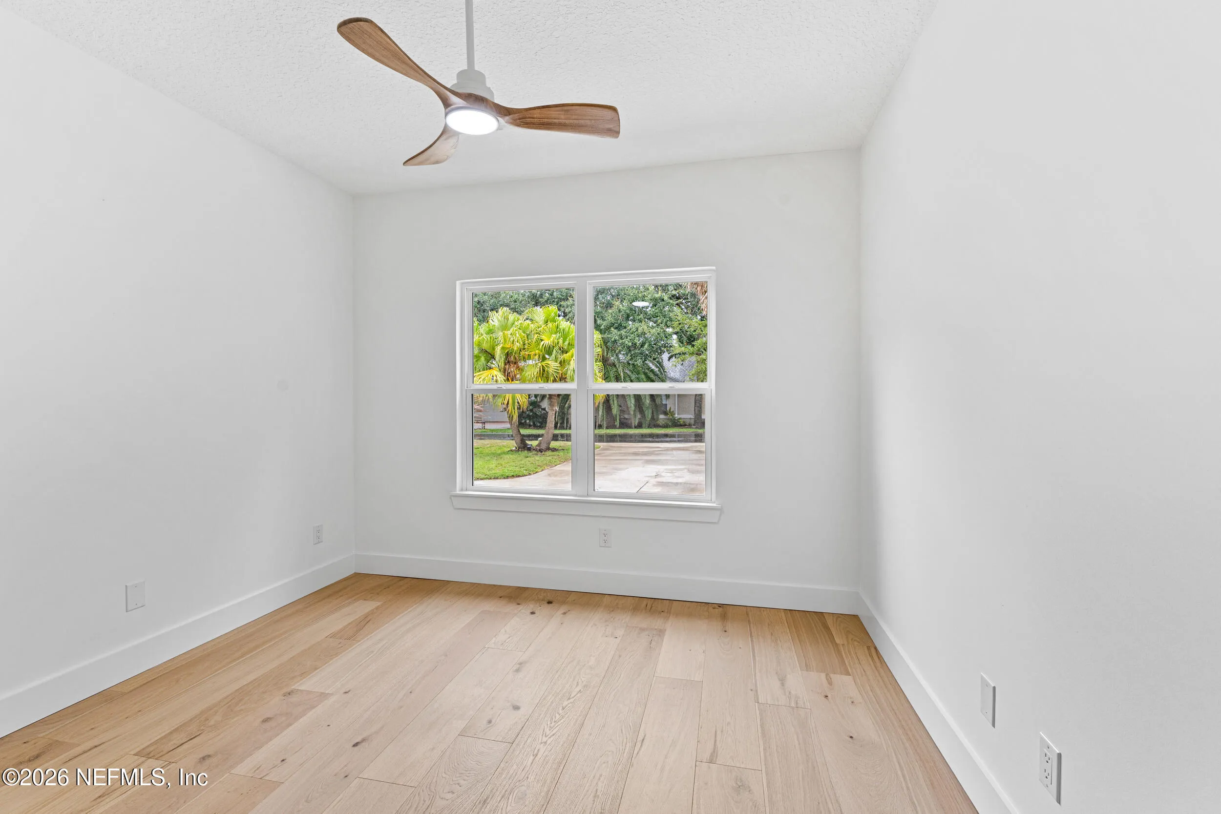 Fernandina Beach, Florida, 32034, United States, 3 Bedrooms Bedrooms, ,2 BathroomsBathrooms,Residential,Active,2011400