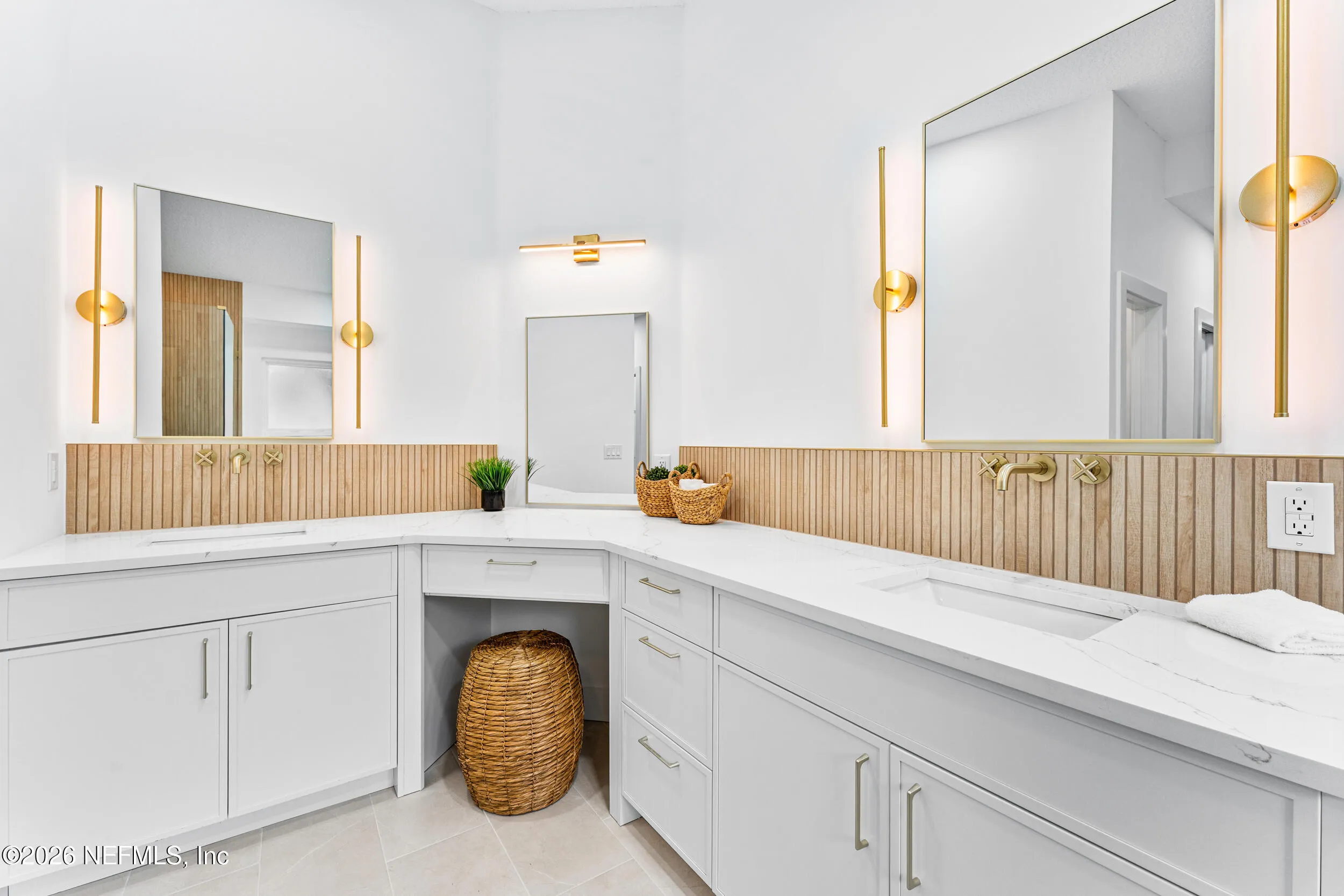 Fernandina Beach, Florida, 32034, United States, 3 Bedrooms Bedrooms, ,2 BathroomsBathrooms,Residential,Active,2011400