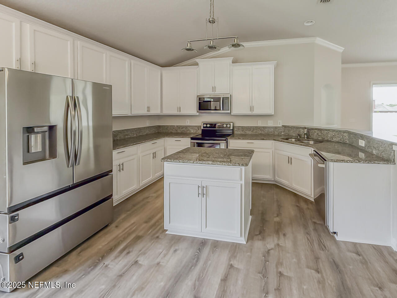 4053 TRAIL RIDGE Road