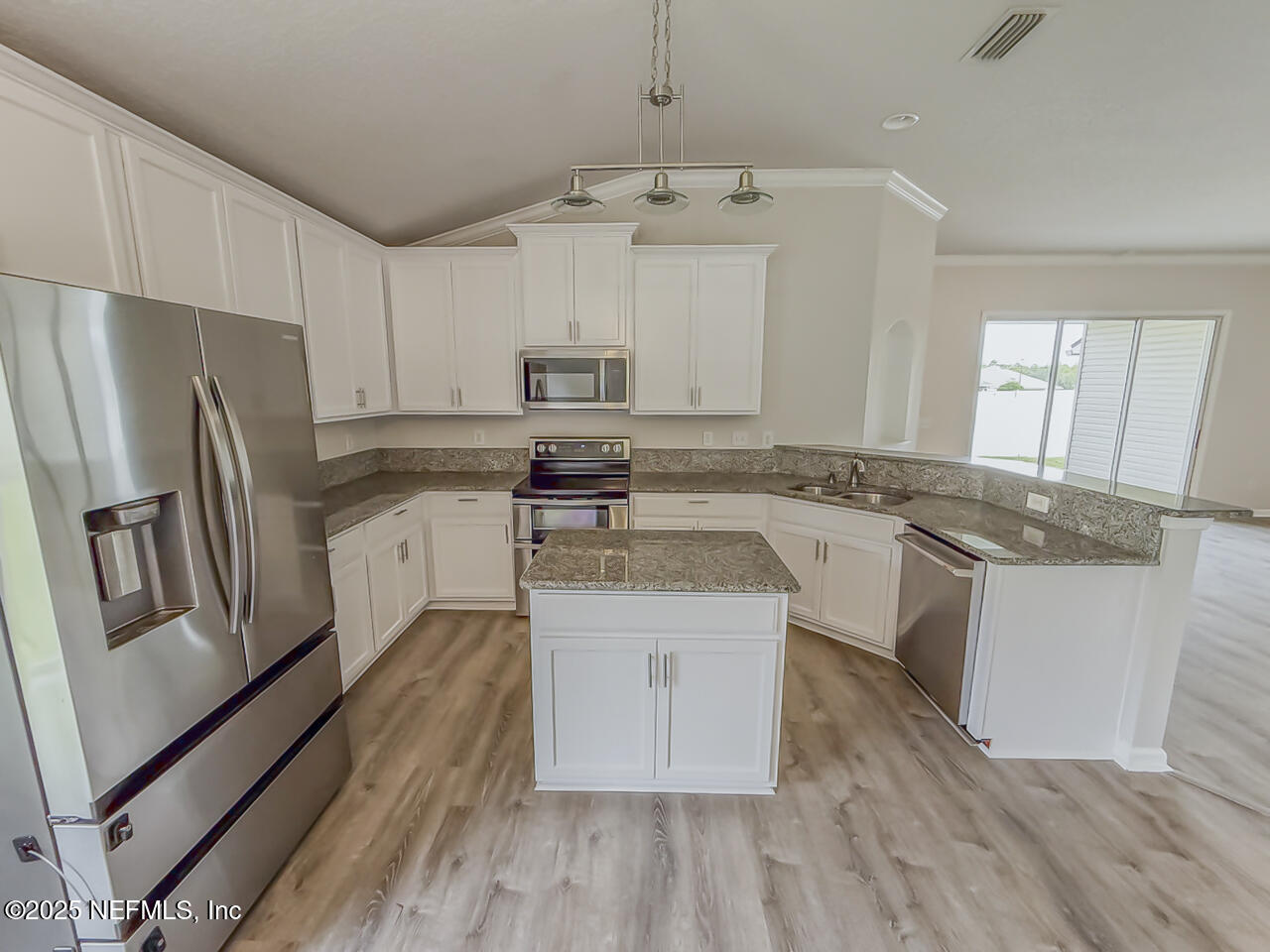 4053 TRAIL RIDGE Road