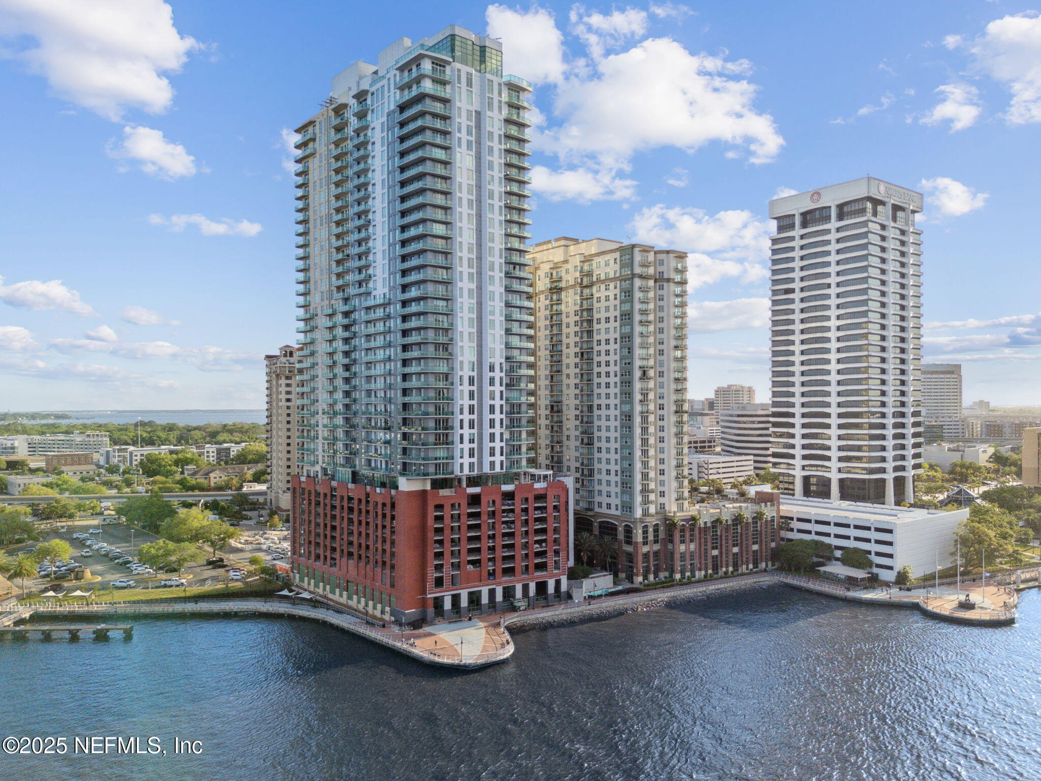 1431 RIVERPLACE Boulevard 2406