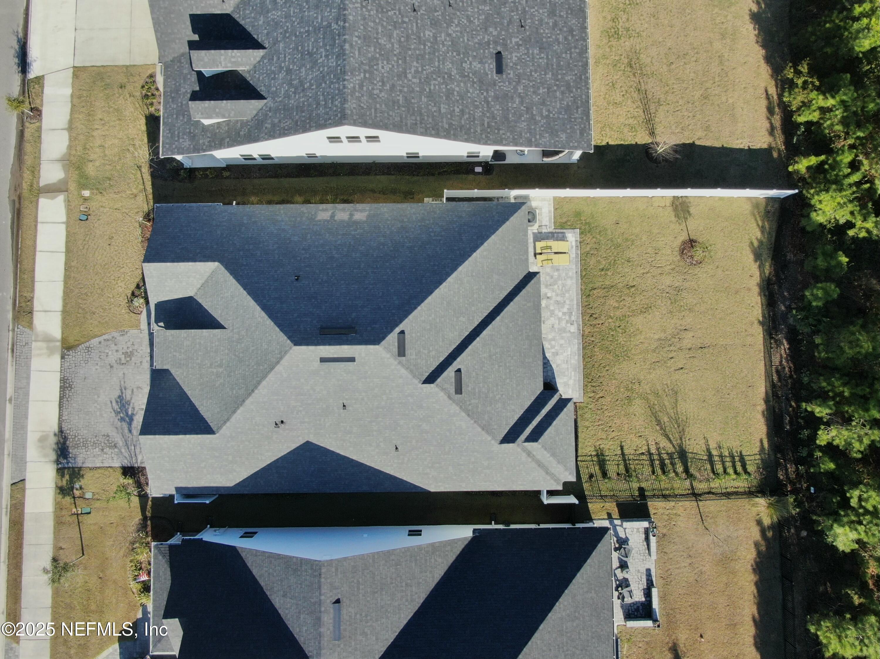 324 SAWGRASS Drive